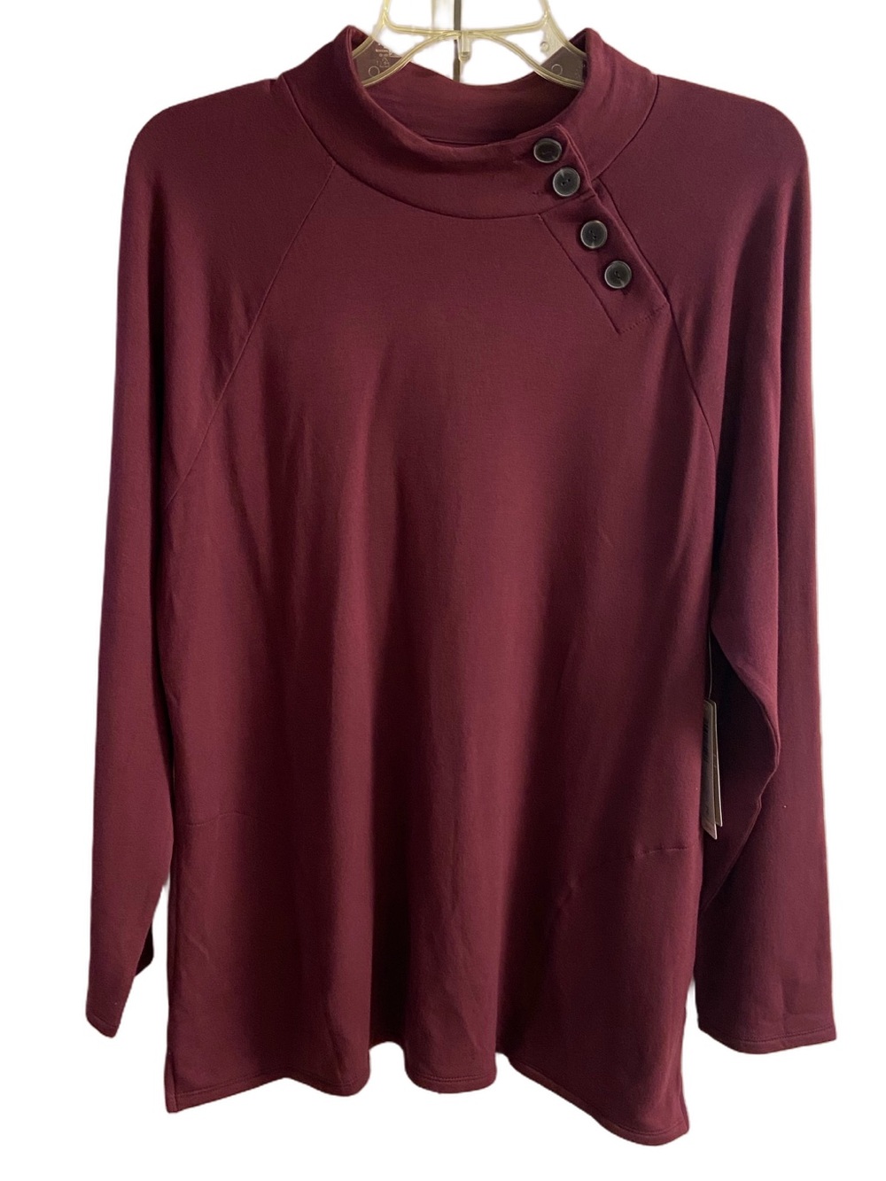 Chico’s CoziSoft Burgundy Wine Mock Neck Button Accent Pockets Tunic Large NWT